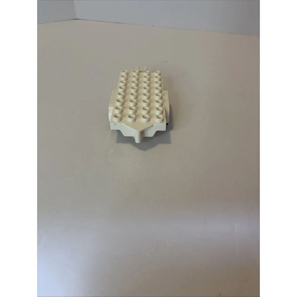 Lego Duplo White Flat Bed Trailer 4X8 For Semi Truck Vehicle Hauling Part Piece